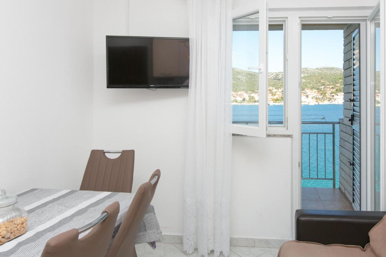 Apartments Babin Vinišće Exteriör bild
