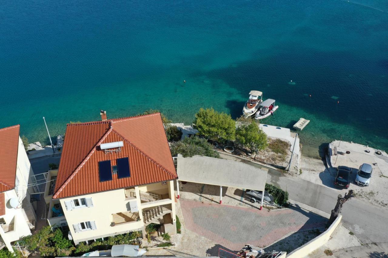 Apartments Babin Vinišće Exteriör bild