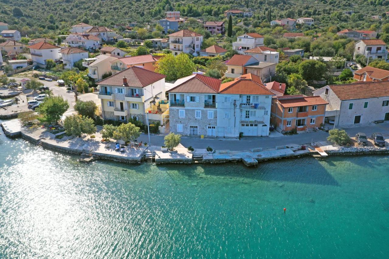 Apartments Babin Vinišće Exteriör bild