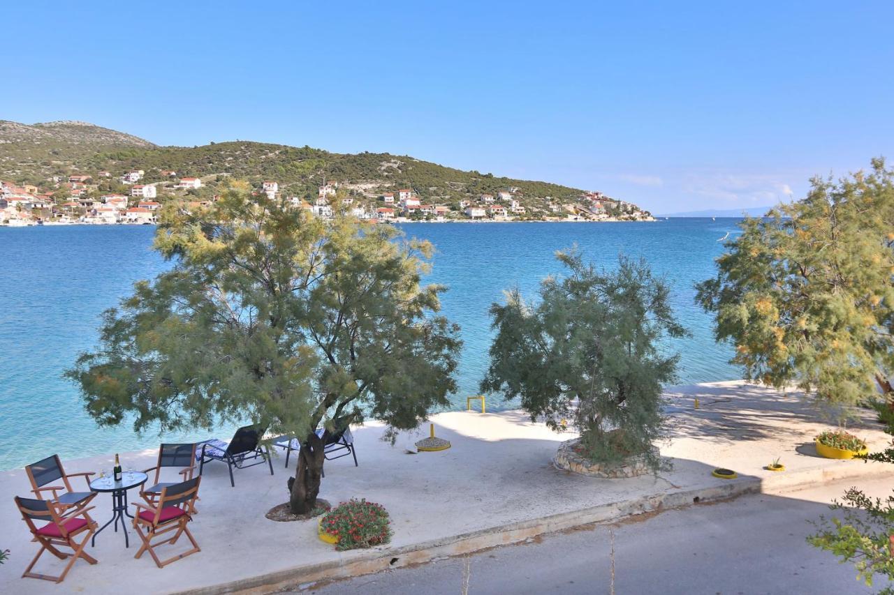 Apartments Babin Vinišće Exteriör bild