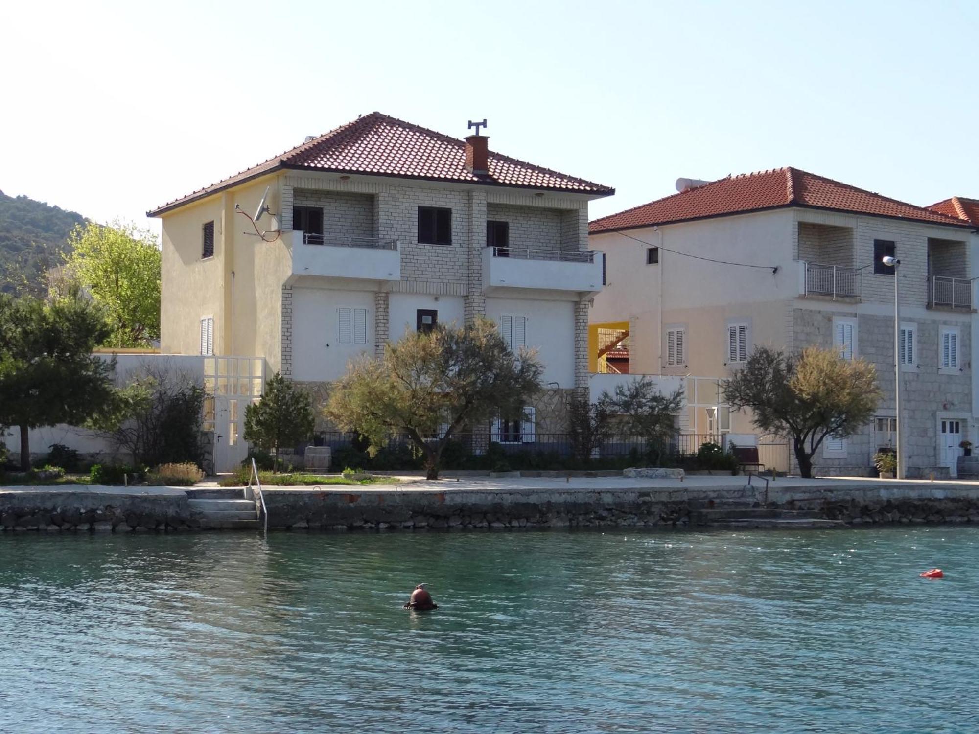 Apartments Babin Vinišće Exteriör bild